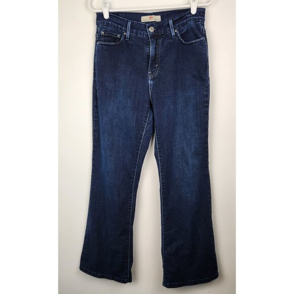 Levi's Women's Perfectly Slimming 512 Bootcut, 10 S/C, Metal Detail On Pockets - Picture 1 of 10